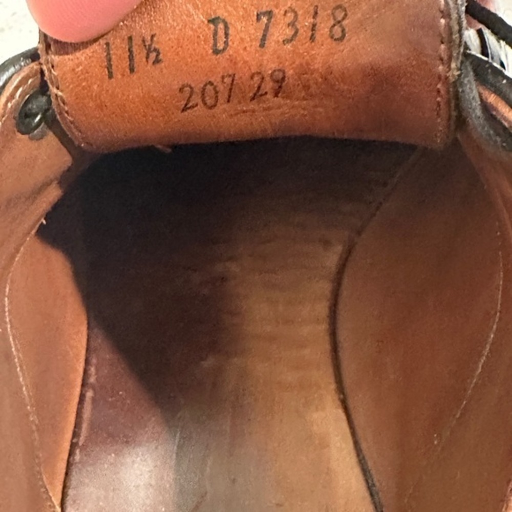 Allen‎ Edmonds - Picture 6 of 7
